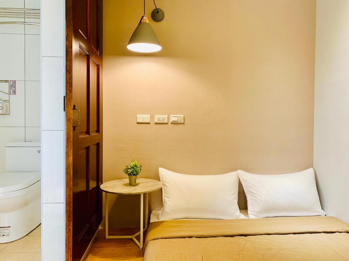 OYAJI Guesthouse - 台南老屋 可 包棟 民宿 Ngoại thất bức ảnh