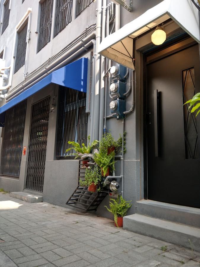 OYAJI Guesthouse - 台南老屋 可 包棟 民宿 Ngoại thất bức ảnh